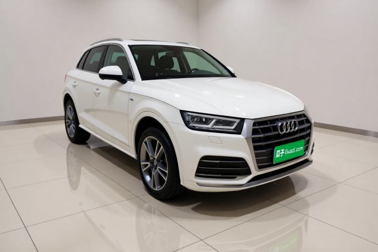 Used Audi Q5L 2020 Updated 40 TFSI Prestige Fashion Edition Front Right 45 Deg