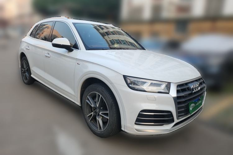 Used Audi Q5L 2020 Updated 40 TFSI Prestige Fashion Edition Front Right 45 Deg