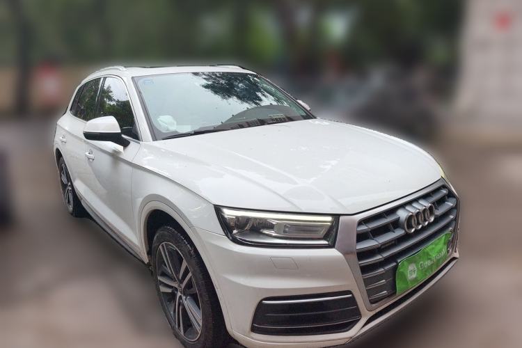 Used Audi Q5L 2020 40 TFSI Prestige Edition Front Right 45 Deg