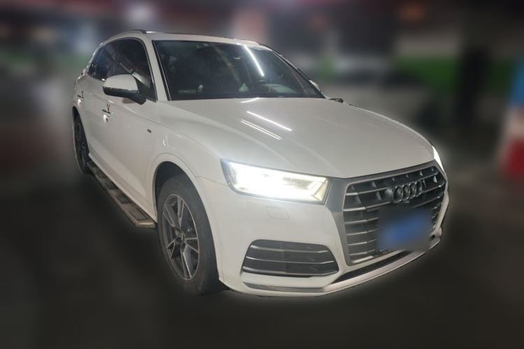 Used Audi Q5L 2020 45 TFSI Prestige Fashion Model Front Right 45 Deg