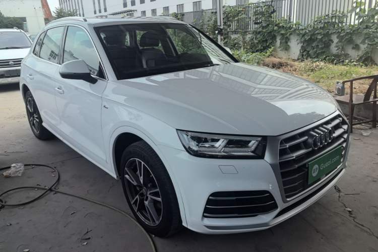 Used Audi Q5L 2020 Updated 40 TFSI Prestige Fashion Edition Front Right 45 Deg