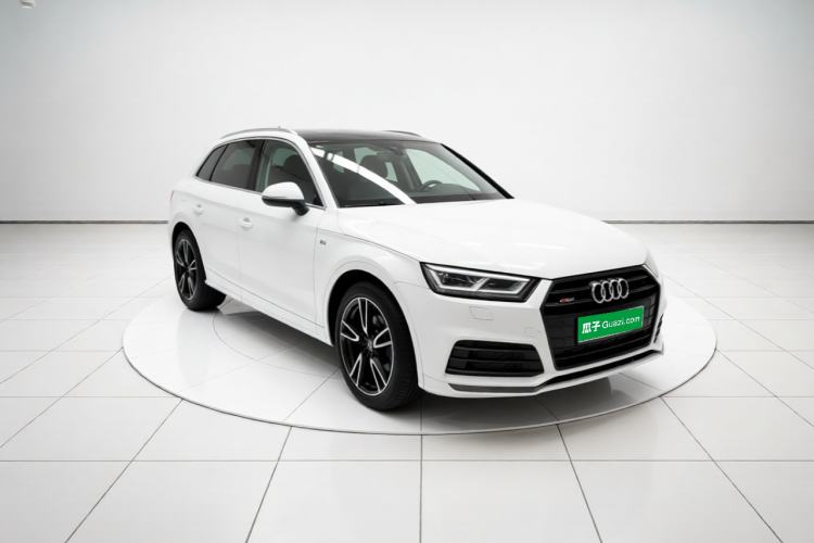 Used Audi Q5L 2020 Updated 40 TFSI Prestige Fashion Edition Front Right 45 Deg