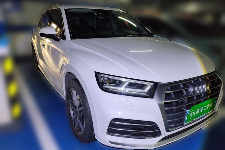 Used Audi Q5L 2020 Updated 40 TFSI Prestige Fashion Edition Front Right 45 Deg