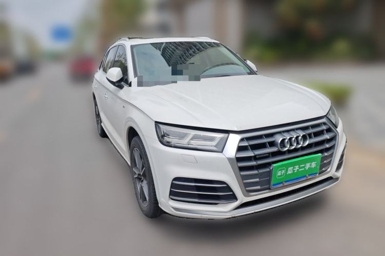 Used Audi Q5L 2020 Updated 40 TFSI Prestige Fashion Edition Front Right 45 Deg