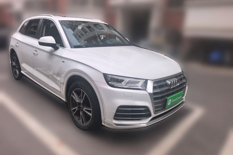 Used Audi Q5L 2020 Updated 40 TFSI Prestige Fashion Edition Front Right 45 Deg