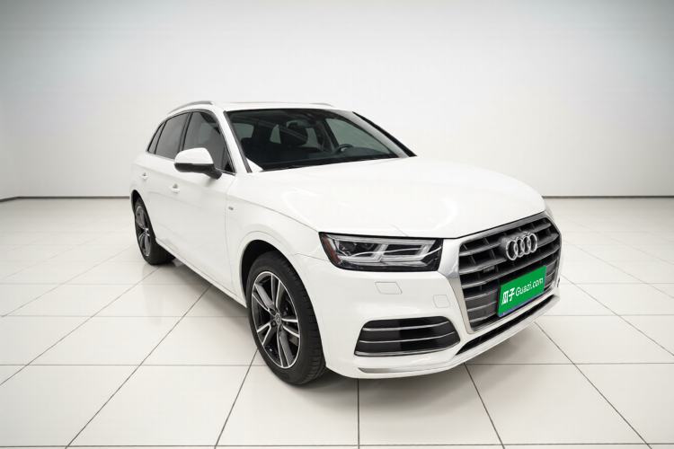 Used Audi Q5L 2020 Updated 40 TFSI Prestige Fashion Edition Front Right 45 Deg