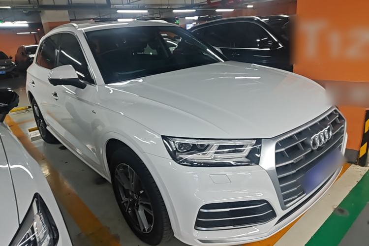 Used Audi Q5L 2020 Updated 40 TFSI Prestige Fashion Edition Front Right 45 Deg