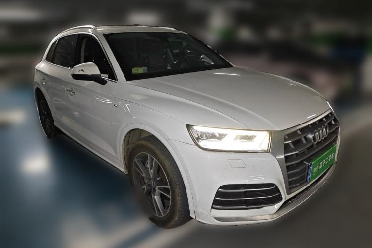 Used Audi Q5L 2020 40 TFSI Prestige Fashion Edition Front Right 45 Deg