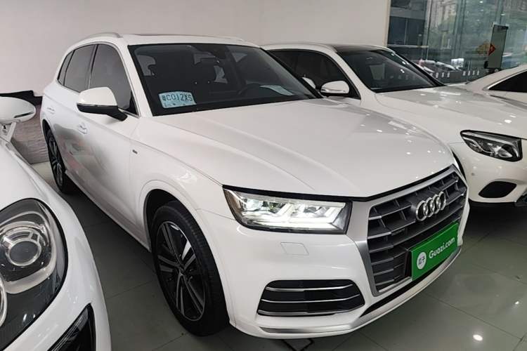 Used Audi Q5L 2020 Updated 40 TFSI Prestige Fashion Edition Front Right 45 Deg