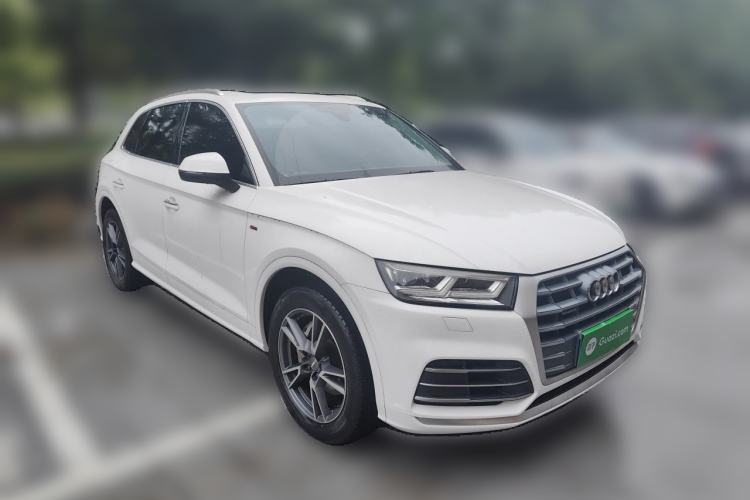 Used Audi Q5L 2020 Updated 40 TFSI Prestige Fashion Edition Front Right 45 Deg