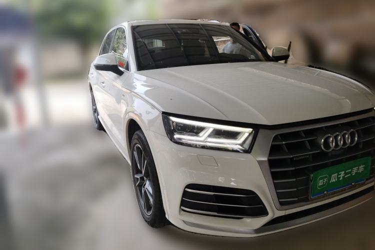 Used Audi Q5L 2020 45 TFSI Prestige Fashion Model Front Right 45 Deg