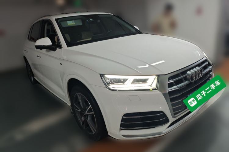 Used Audi Q5L 2020 Updated 40 TFSI Prestige Fashion Edition Front Right 45 Deg