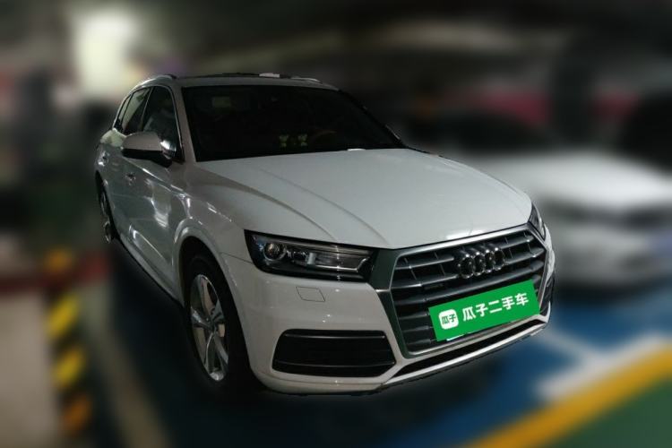 Used Audi Q5L 2020 40 TFSI Prestige Edition Front Right 45 Deg