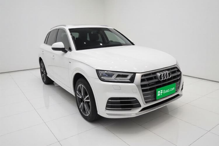 Used Audi Q5L 2020 Revised 40 TFSI Prestige Edition Front Right 45 Deg