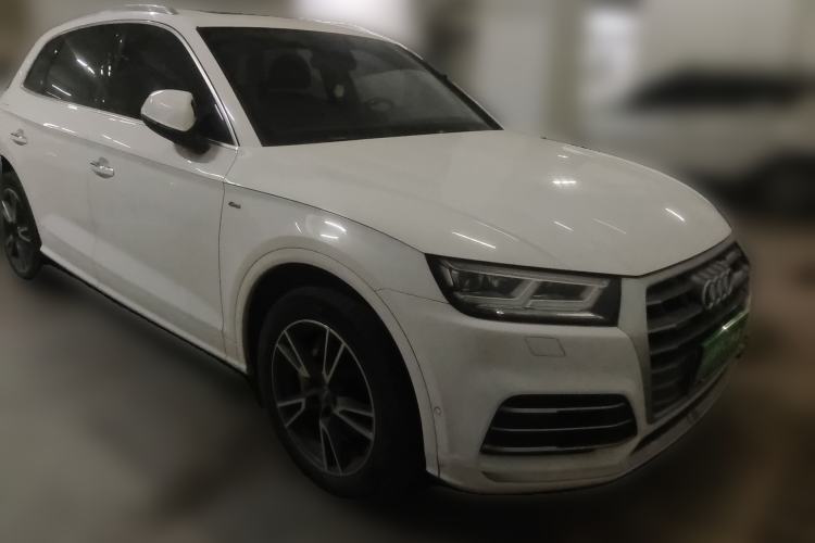 Used Audi Q5L 2020 45 TFSI Prestige Fashion Model Front Right 45 Deg