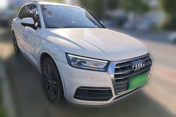 Used Audi Q5L 2020 40 TFSI Prestige Edition Front Right 45 Deg