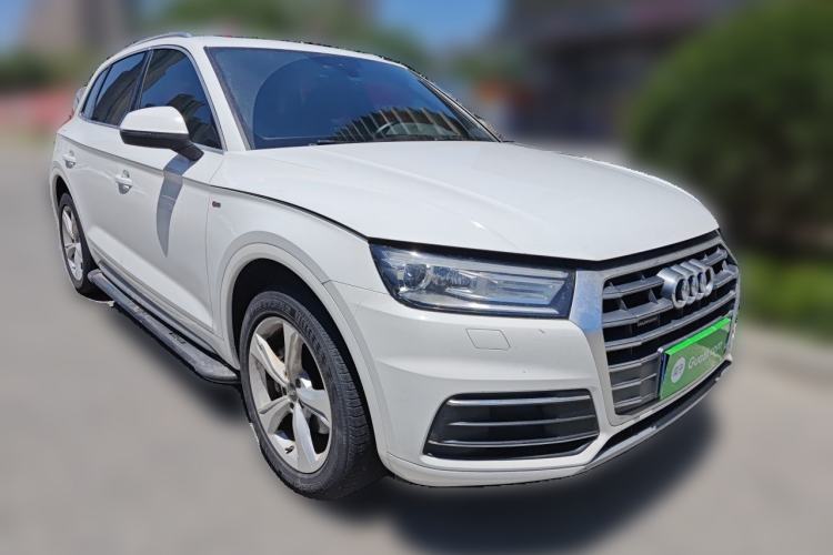 Used Audi Q5L 2020 40 TFSI Prestige Edition Front Right 45 Deg