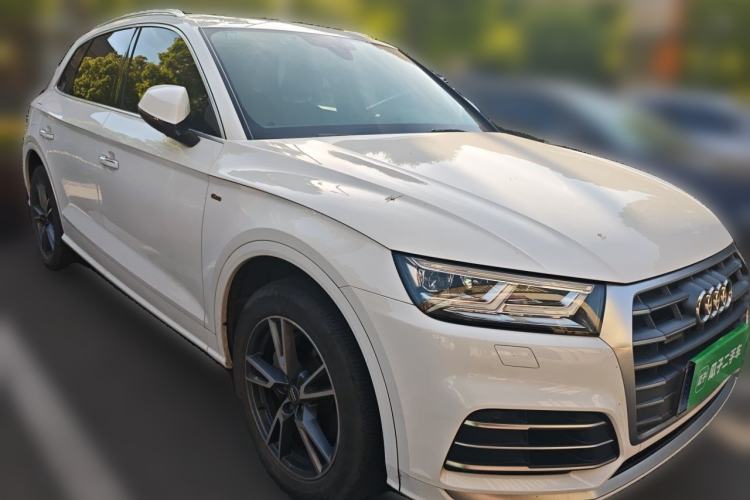 Used Audi Q5L 2020 Updated 40 TFSI Prestige Fashion Edition Front Right 45 Deg
