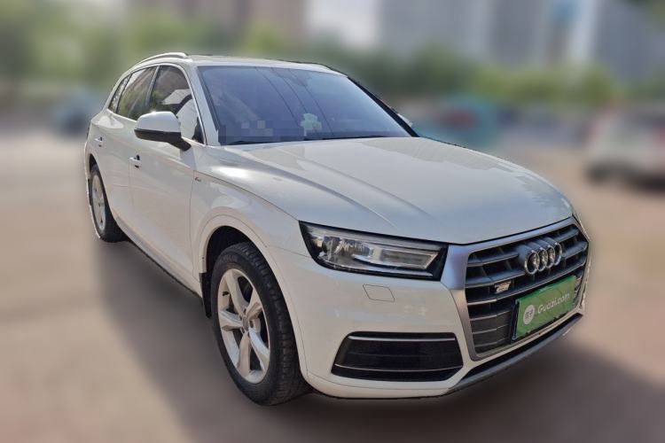 Used Audi Q5L 2020 40 TFSI Prestige Edition Front Right 45 Deg