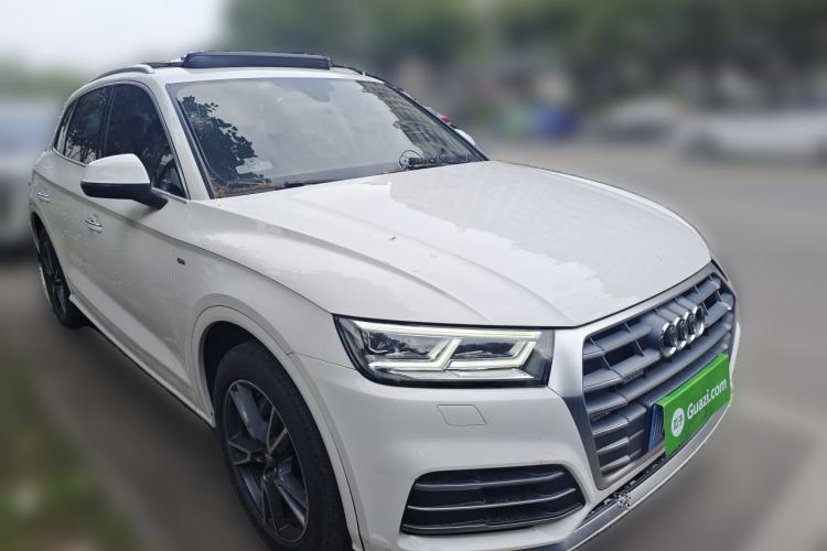 Used Audi Q5L 2020 Updated 40 TFSI Prestige Fashion Edition Front Right 45 Deg