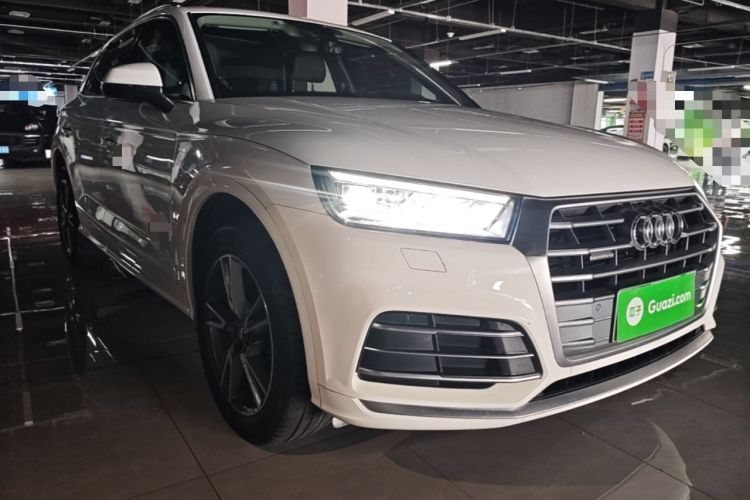 Used Audi Q5L 2020 Updated 40 TFSI Prestige Fashion Edition Front Right 45 Deg