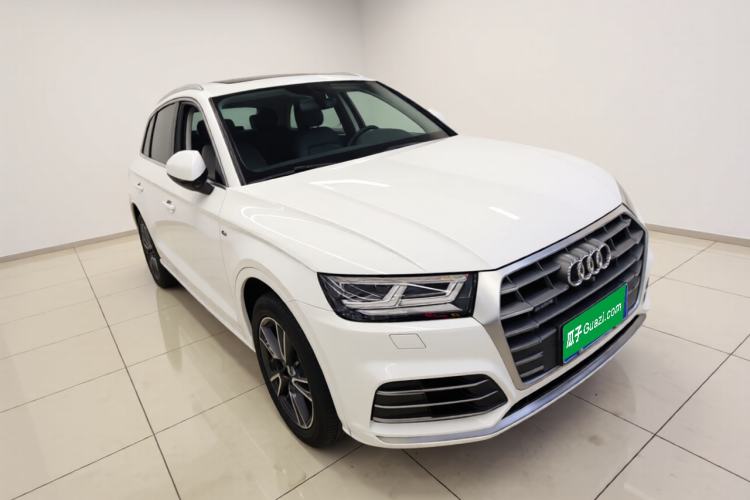 Used Audi Q5L 2020 Updated 40 TFSI Prestige Fashion Edition Front Right 45 Deg