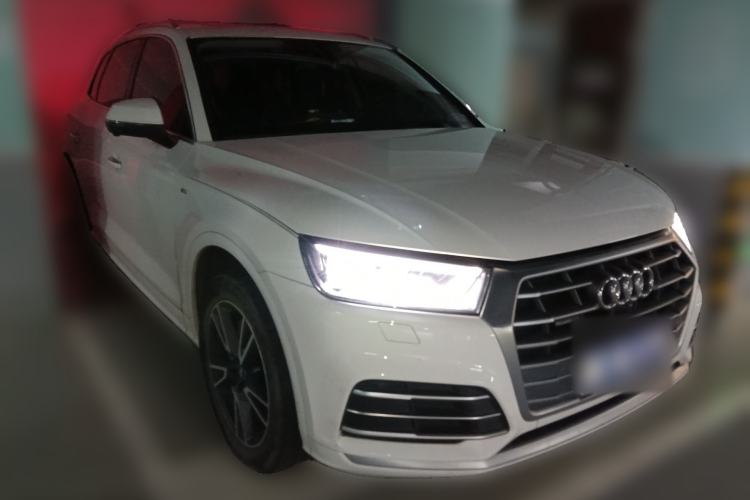 Used Audi Q5L 2020 40 TFSI Prestige Fashion Edition Front Right 45 Deg