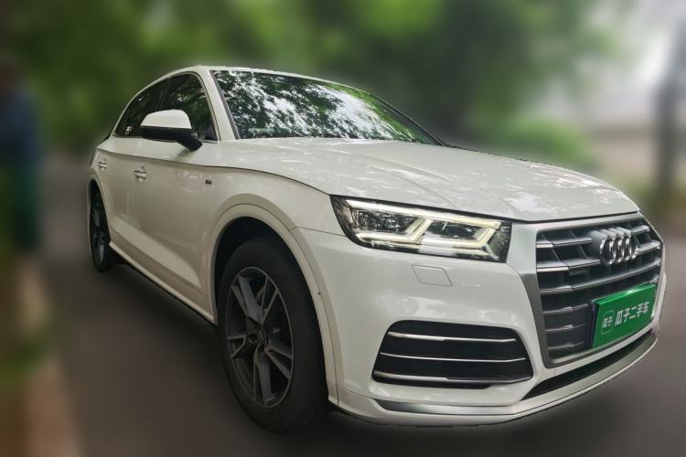Used Audi Q5L 2020 Updated 40 TFSI Prestige Fashion Edition Front Right 45 Deg