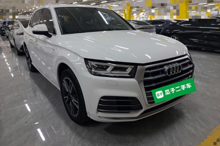 Used Audi Q5L 2020 Updated 40 TFSI Prestige Fashion Edition Front Right 45 Deg