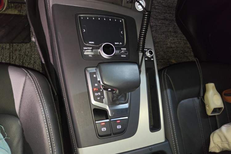 Used Audi Q5L 2020 40 TFSI Prestige Fashion Edition Gear Lever