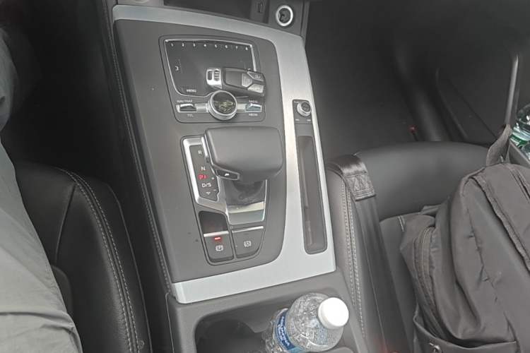 Used Audi Q5L 2020 40 TFSI Prestige Fashion Edition Gear Lever