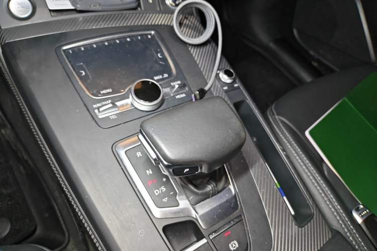 Used Audi Q5L 2020 40 TFSI Prestige Fashion Edition Gear Lever