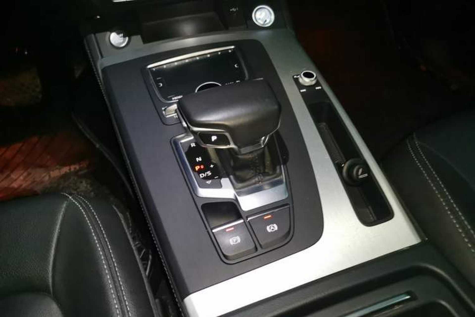 Used Audi Q5L 2020 40 TFSI Prestige Fashion Edition Gear Lever