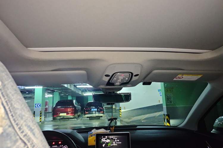 Used Audi Q5L 2020 Updated 40 TFSI Prestige Fashion Edition Headliner