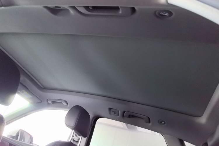 Used Audi Q5L 2020 Updated 40 TFSI Prestige Fashion Edition Headliner