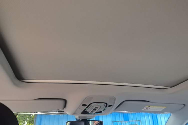 Used Audi Q5L 2020 Updated 40 TFSI Prestige Fashion Edition Headliner