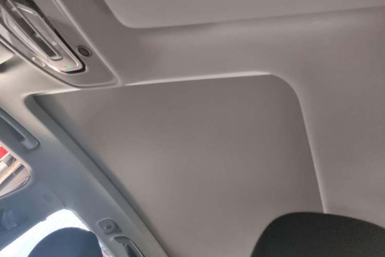 Used Audi Q5L 2020 Updated 40 TFSI Prestige Fashion Edition Headliner
