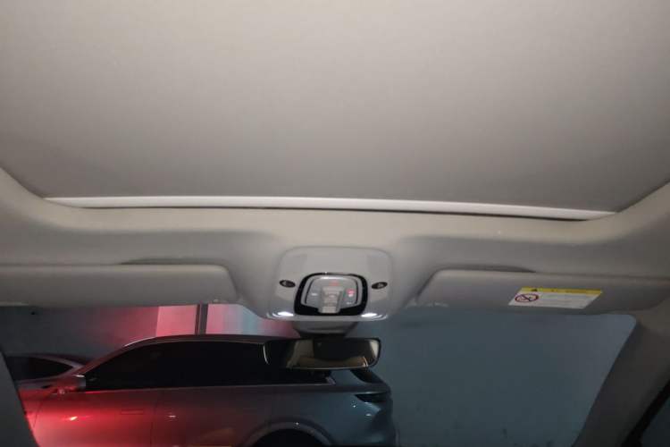 Used Audi Q5L 2020 Updated 40 TFSI Prestige Fashion Edition Headliner