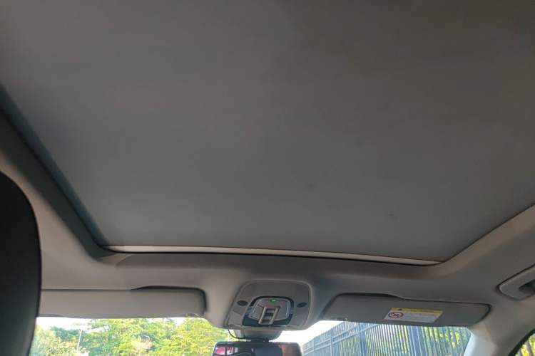 Used Audi Q5L 2020 Updated 40 TFSI Prestige Fashion Edition Headliner