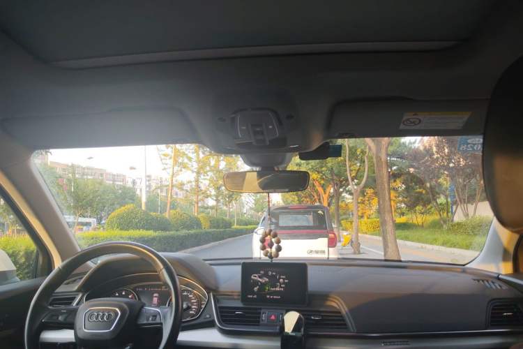 Used Audi Q5L 2020 40 TFSI Prestige Edition Headliner