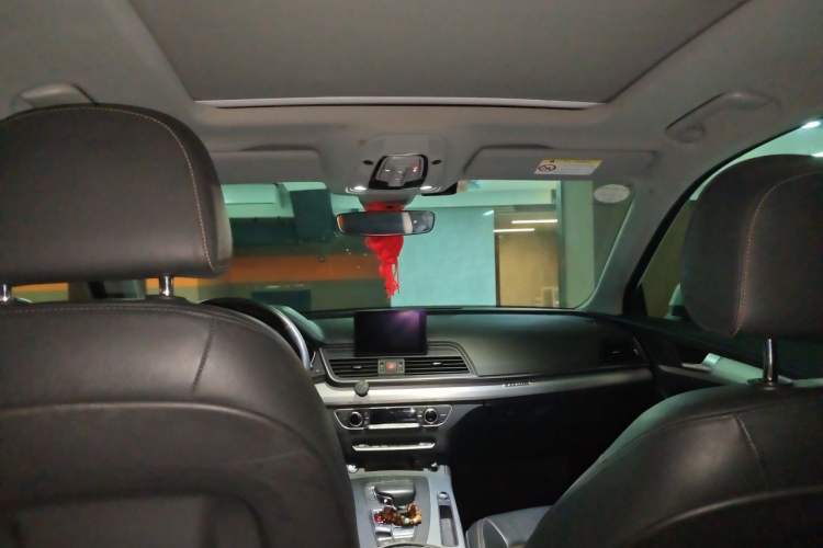 Used Audi Q5L 2020 40 TFSI Prestige Edition Headliner