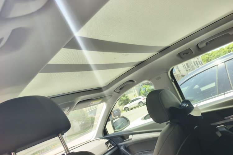 Used Audi Q5L 2020 Updated 40 TFSI Prestige Fashion Edition Headliner