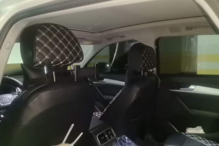 Used Audi Q5L 2020 Updated 40 TFSI Prestige Fashion Edition Headliner