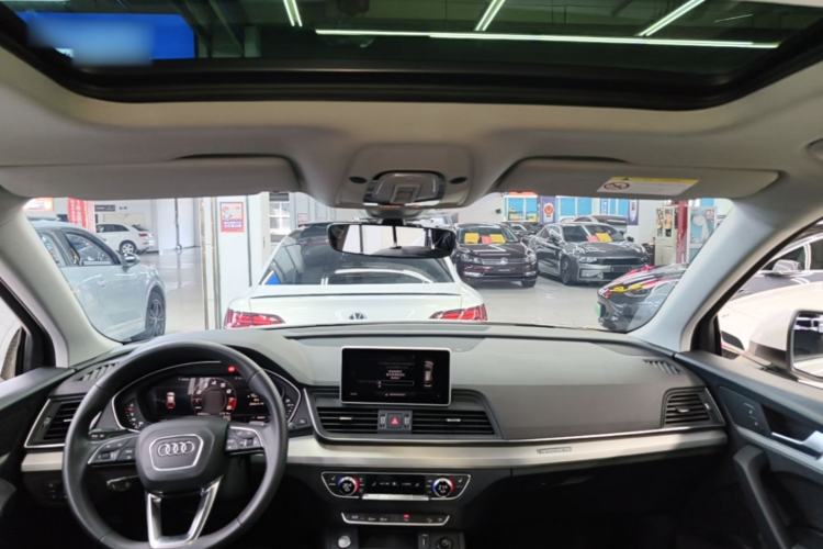 Used Audi Q5L 2020 Updated 40 TFSI Prestige Fashion Edition Headliner