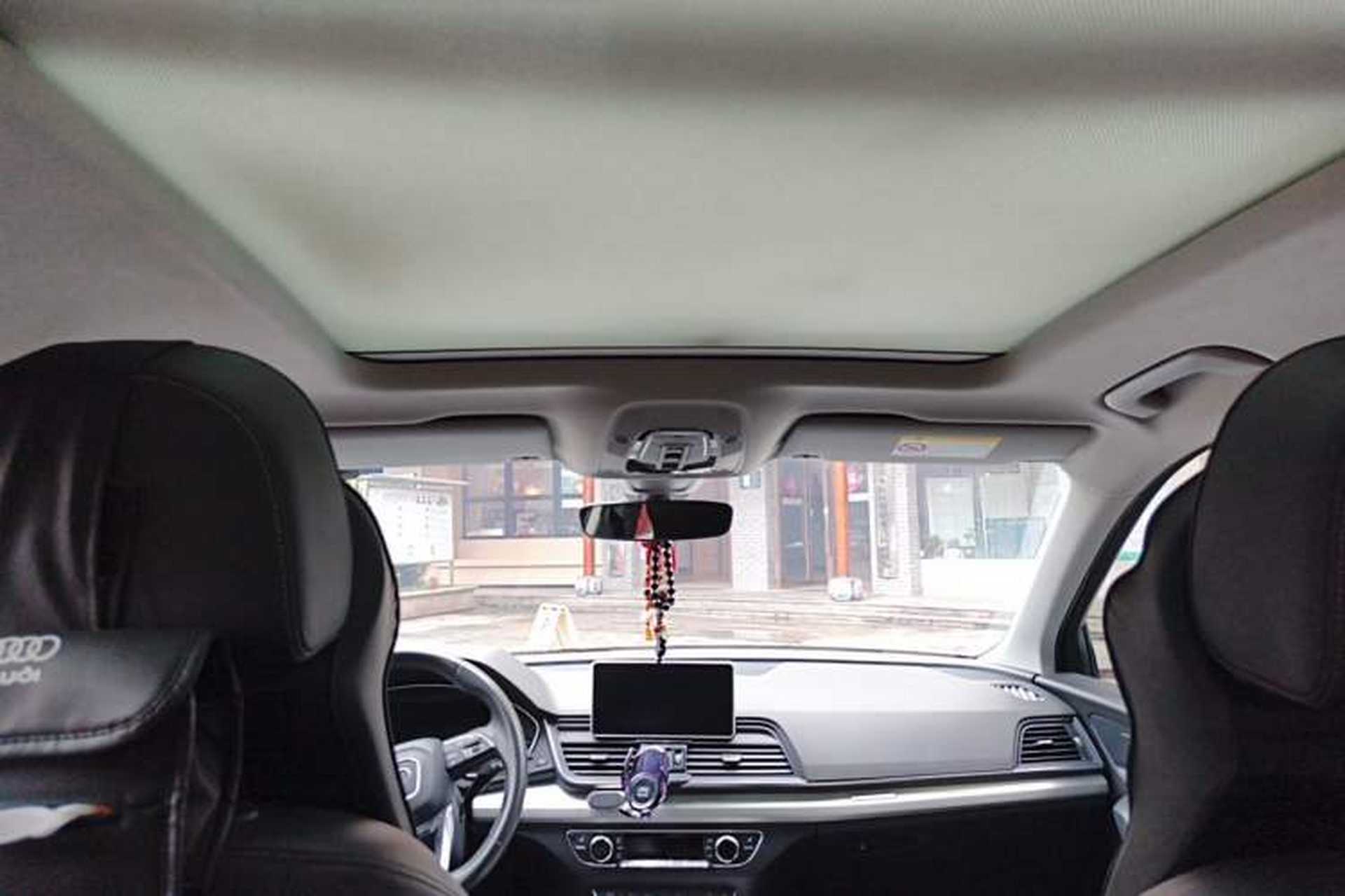 Used Audi Q5L 2020 Updated 40 TFSI Prestige Fashion Edition Headliner