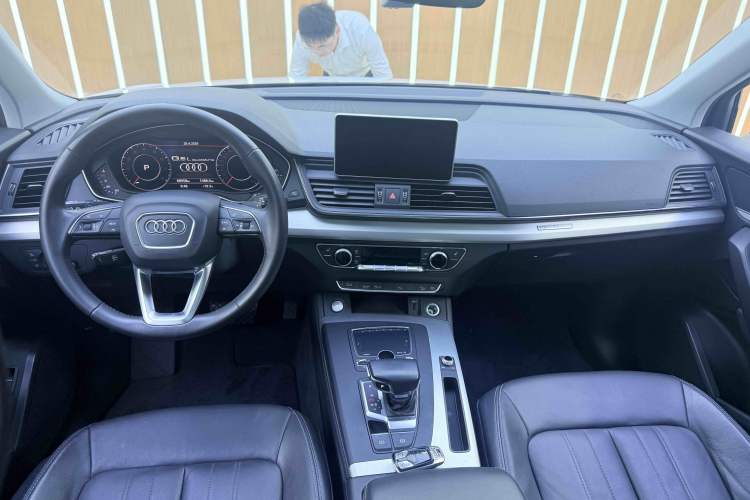 Used Audi Q5L 2020 40 TFSI Prestige Fashion Edition Interior 1