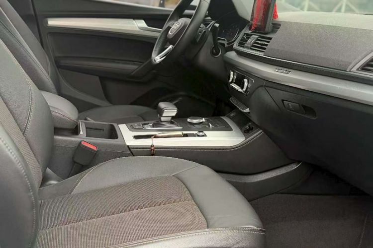 Used Audi Q5L 2020 Revised 40 TFSI Prestige Edition Interior 1