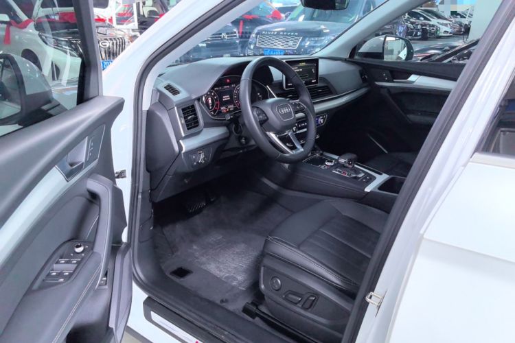 Used Audi Q5L 2020 Updated 40 TFSI Prestige Fashion Edition Interior 1