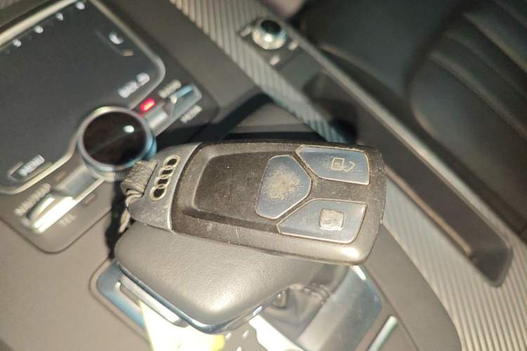 Used Audi Q5L 2020 45 TFSI Prestige Fashion Model Interior 1