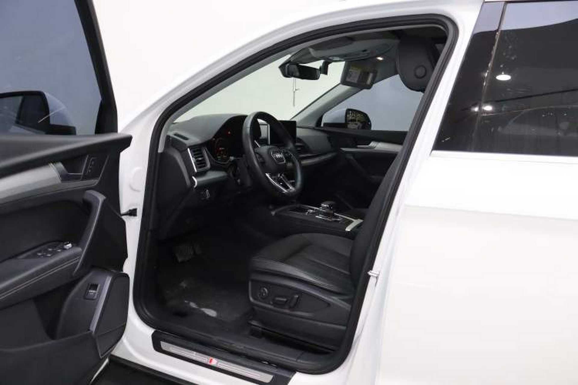 Used Audi Q5L 2020 Updated 40 TFSI Prestige Fashion Edition Interior 1